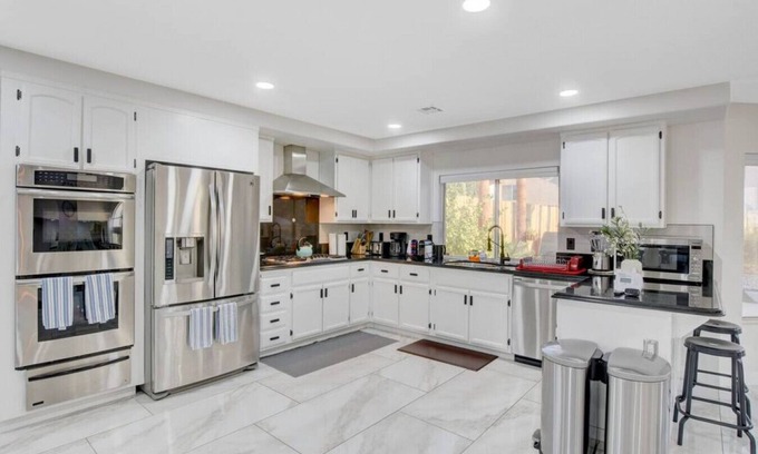 Green Valley North Apartamento | Buddha Play | Modern | Pool & Spa Near Vegas strip