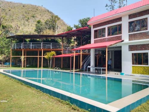 Timilimansingh Casa | Buddy Hikers stay Dehradoon