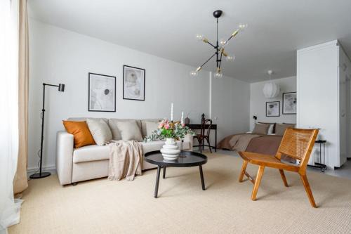 Katarina-Sofia Apartamento | Budget-friendly studio on Södermalm, construction work