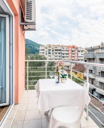 Podmaine Apartamento | Budva Town Apartments