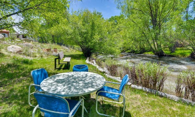 Buena Vista Casa | Buena Vista Creekside Home with Private Hot Tub!