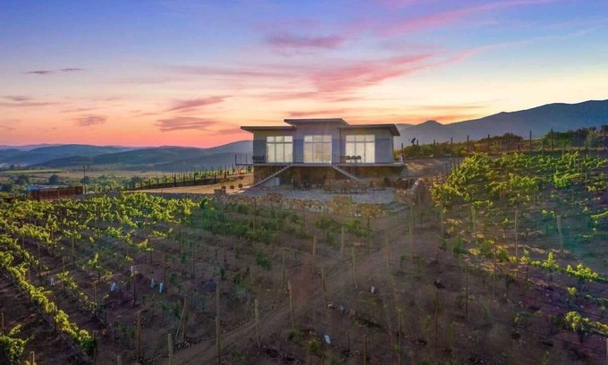 Valle de Guadalupe Villa | Buena Vista Resumen: