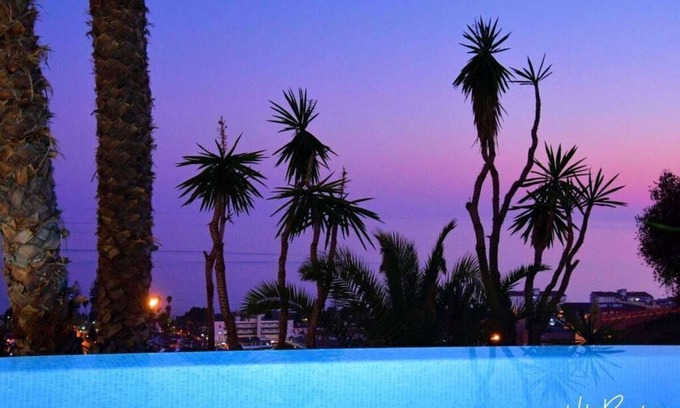 Torre de Benagalbon Casa | Buganvilla Cómoda residencia de vacaciones