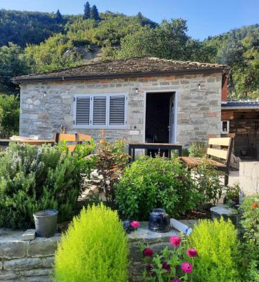 Albania Cabina | Bujtina Lugina e vjosës