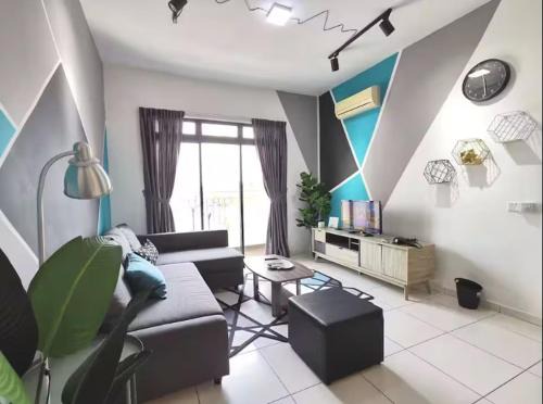 Bukit Indah 2 Apartamento | Bukit Indah 12pax Aeon Lego Wi-fi Netflix BySTAY