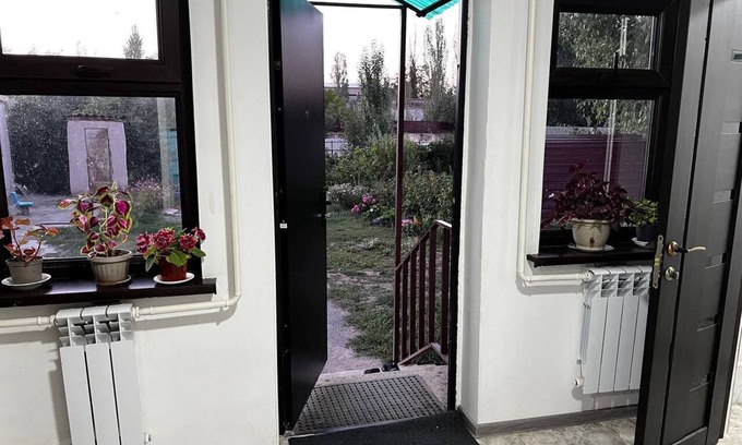 Karakol Casa | Bulak Guest House комфортный идеально подходящий для туристов и гостей города