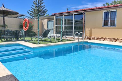 Barrio Nuevo Apartamento | Bungalow Curro Pareja 97