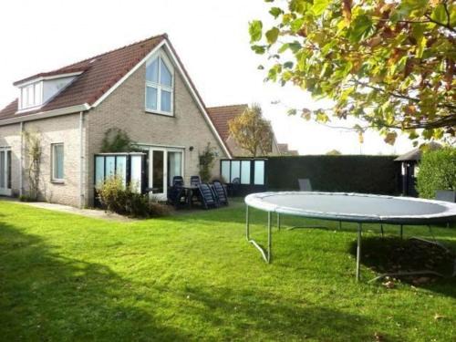 Breskens Casa | Bungalow in Breskens near Beach & Lighthouse