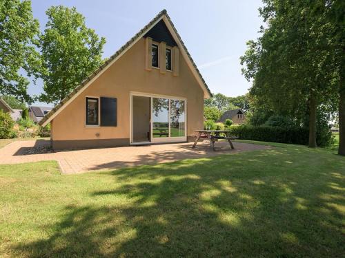 Sondel Casa | Bungalow in Sondel near Slotermeer Lake