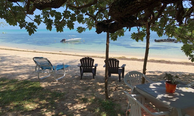 Roches Noires Casa | Bungalow Joli'zil on the beautiful beach of Roches Noires