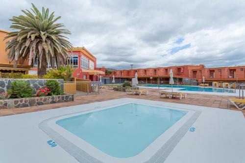 Playa del Ingles Complejo | Bungalow Playa Las Burras