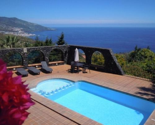 Brena Baja Casa | Bungalows - Villas Los Pajeros