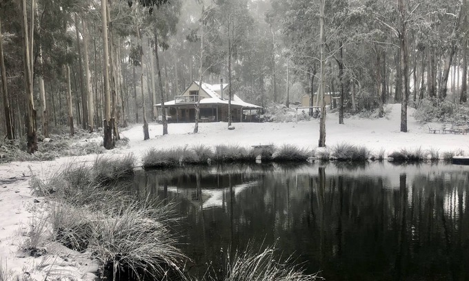 Tolmie Casa | Bunjil Hideaway - 'Cosy Winter Getaway - Beautiful Oasis'