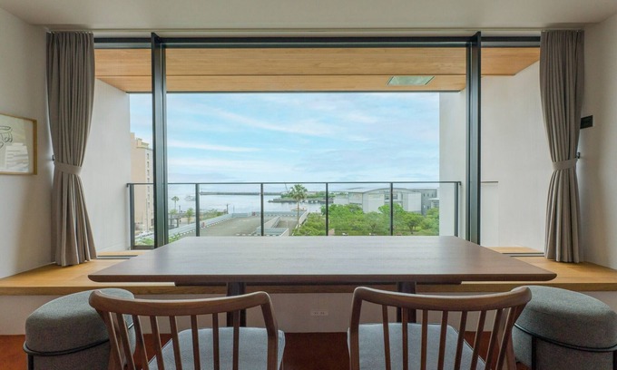 Atami Hotel | Bunk bed RoomNopets allowed1offsite parking lot / Atami Shizuoka