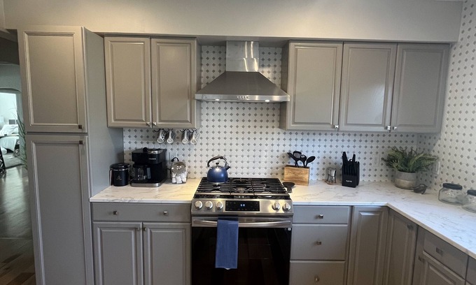 Riverfront Casa | Bunkhouse on Stephens Street - Perfect family house!