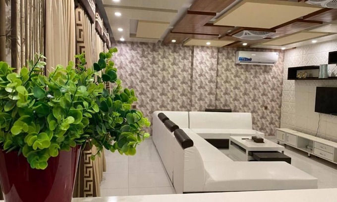Bahria Town Apartamento | Burj Al Bahria Town Luxury Suites