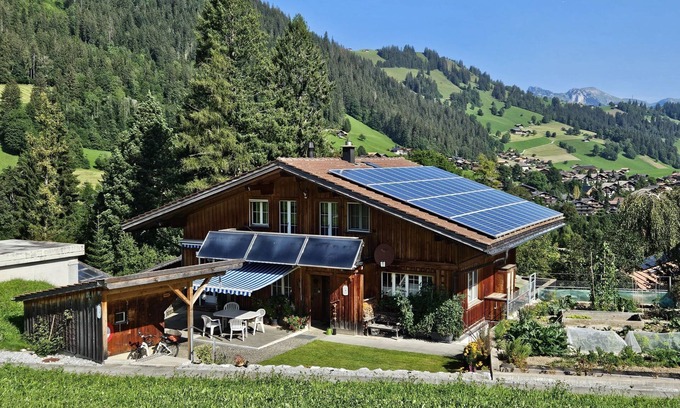 Zweisimmen Apartamento | Burkhalter by Interhome