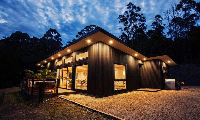 Adventure Bay Casa | Bush and Beach Family Retreat