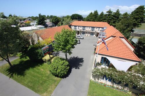 Christchurch Hotel | Bush Inn Court Motel