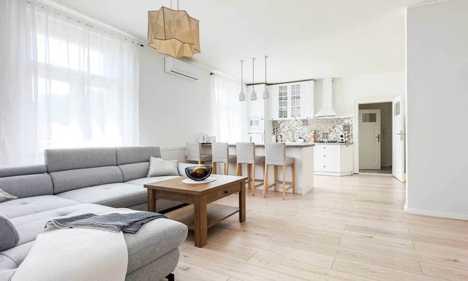 Kosice Old Town Apartamento | Business & Family Apartment Letna