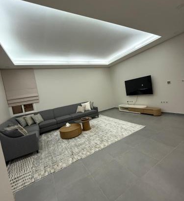 Al Khobar Apartamento | Business&Leisure ModernApartment in Central Khobar with smart entry