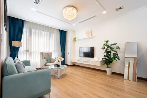Ben Nghe Apartamento | Bustling stay in the center of JapanTown/7eleven/pub