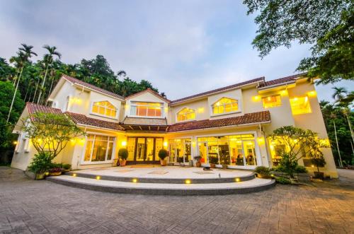 Yuchi Cama Y Desayuno | Butchard Villas