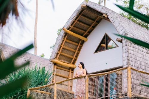 Taytay Complejo | Butterfly Beach Resort