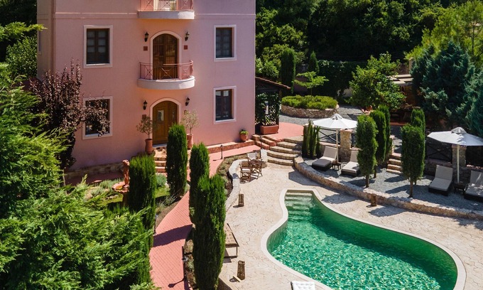 Maritsa Villa | Butterfly Garden Villa