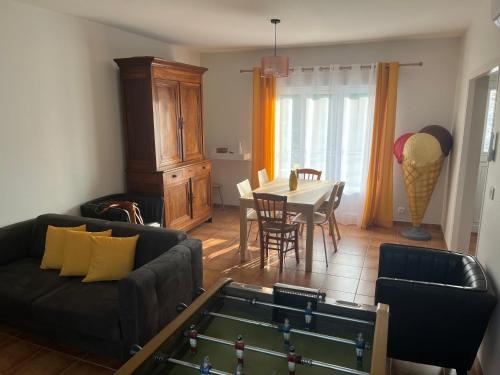 Chateauroux Casa | Buxerioux Retreat
