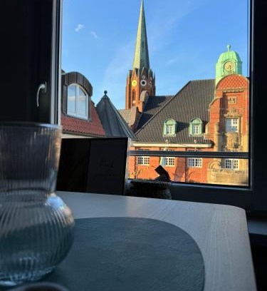 Buxtehude Apartamento | Buxtehude Altstadt Wohnung 84qm für 6 Personen