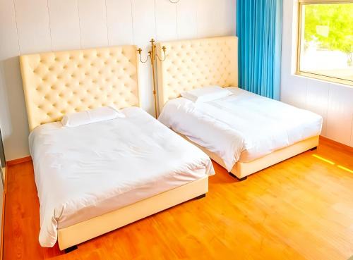 Pudong Hotel | BVB Holiday Villa - 24h Airport Included