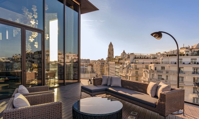 Champs-Elysees Hotel | Bvlgari Hotel Paris