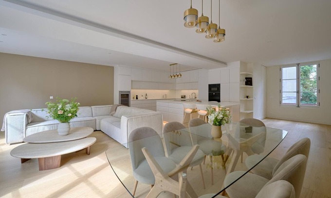 Odeon Apartamento | By Saint-Sulpice newly refurbished 4 BR apartment