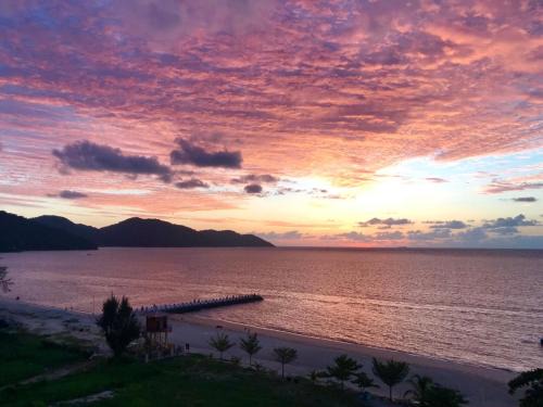 Batu Ferringhi Apartamento | By the sea Duplex penthouse baby