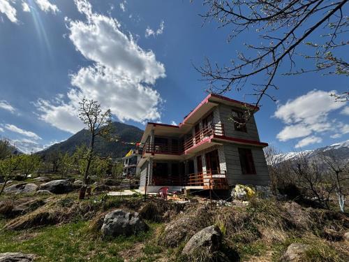Old Manali Casa | By The Way