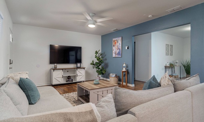 McAllen Casa | ¡Céntrica y acogedora residencia ideal para la familia! 3 hab.