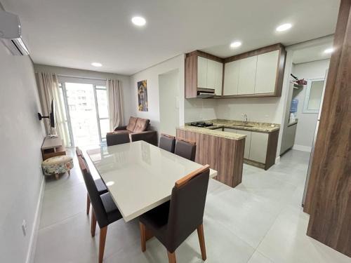 Governador Celso Ramos Apartamento | cód 99 - Excelente apartamento, aconchegante e equipado