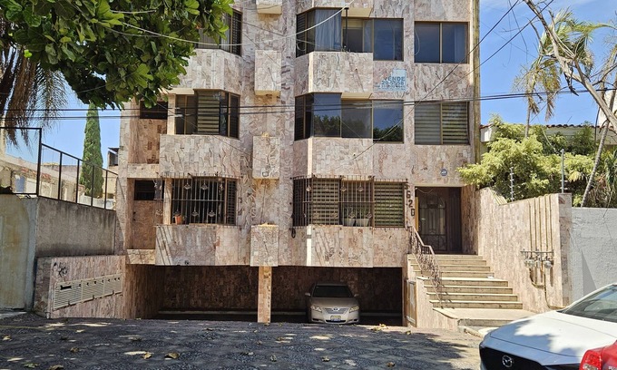 La Estancia Apartamento | Cómodo departamento cerca de plaza galerias