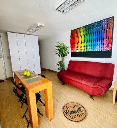Leon Apartamento | Cómodo y Pintoresco Depa Al sur de La Ciudad!
