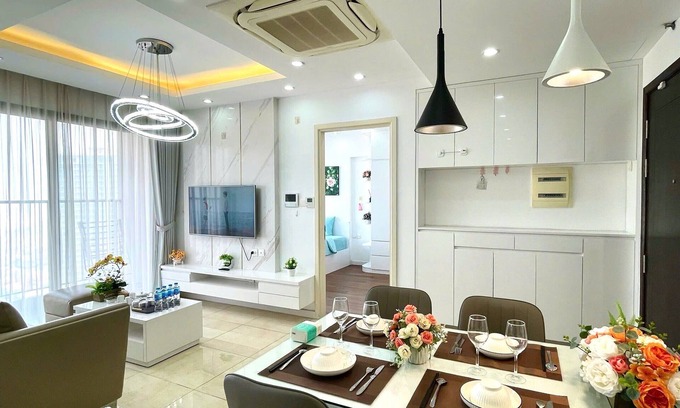 Trung Hoa Nhan Chinh Apartamento | Căn hộ 2 phòng ngủ, 2 phòng tắm, tiện nghi - Vinhomes D'Capitale
