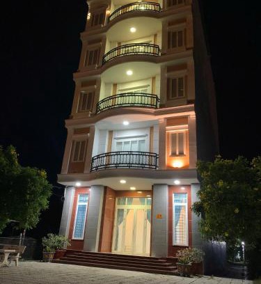 Ha Tien Apartamento | Cơ sở 2 - Hà Hùng Panorama Hotel Cho thuê nhà nguyên căn 3 phòng ngủ và bếp gần chợ đêm