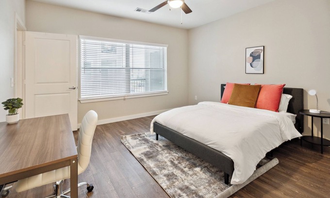 Willowbrook Apartamento | C Creek 7206 I New Construction 1Bd Apt I Gated