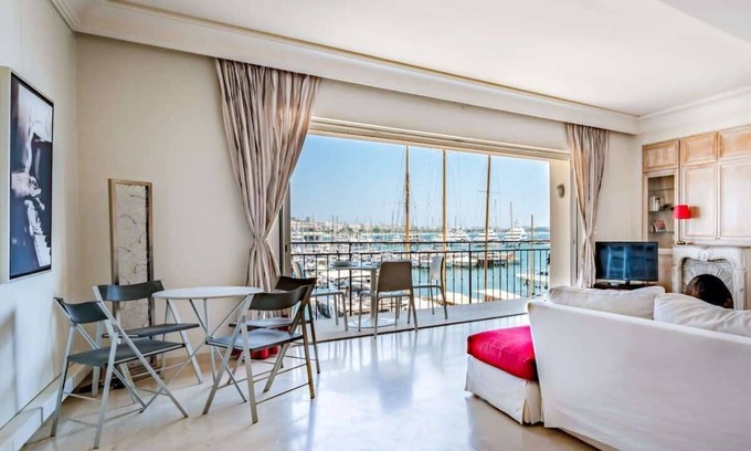 Le Suquet Apartamento | C096 Apt overlooking the Old Port - Magical view !