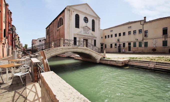 Castello Apartamento | Ca'Biennale 2