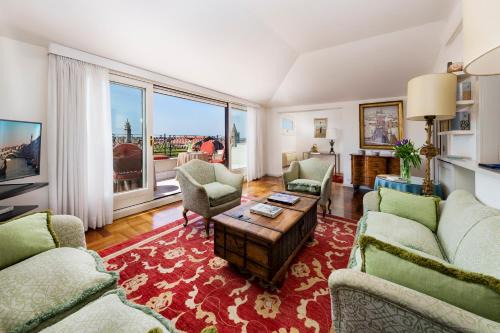 Dorsoduro Apartamento | Ca' Cerchieri Terrace - Dimora Italia -