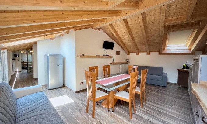 Luino Apartamento | Ca de Sora