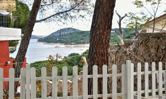 San Martin de Valdeiglesias Apartamento | CASA RURAL LA GOLETA II