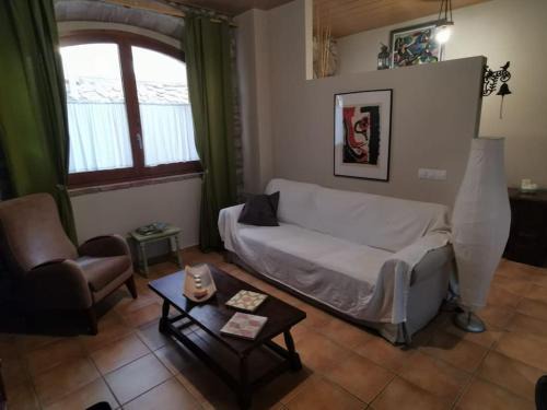 Gironella Apartamento | Ca l'Herminia