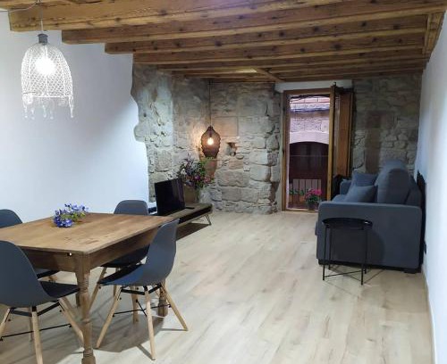 Solsona Apartamento | Ca la Francisqueta, La Tina i el Deso Apartament Solsona